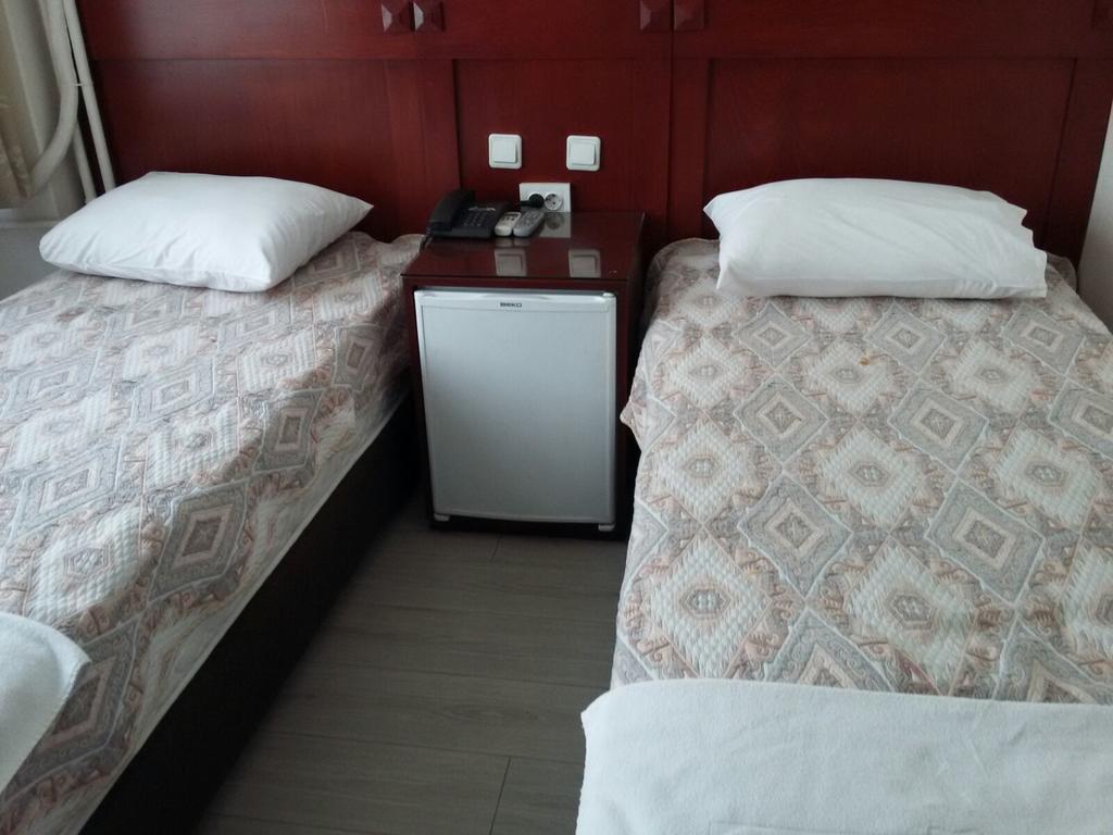 Cagyigit Hotel - Istanbul — Photos 2
